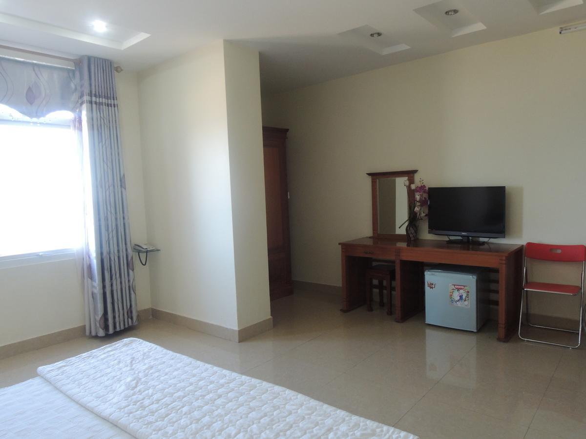Ngan Ha Hotel Dong Hoi Exterior foto